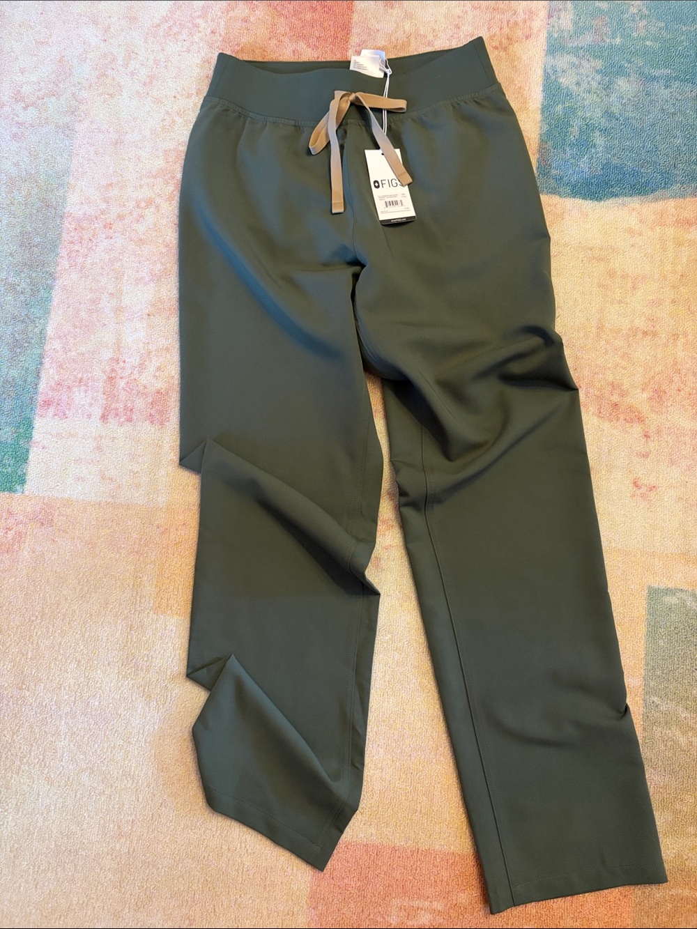 FIGS Livingston High-Rise Straight-Leg Scrub Pants Moss green XS regular